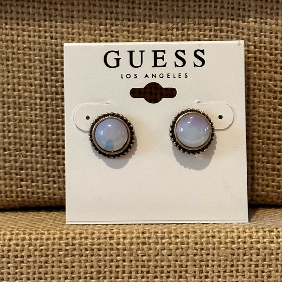 NWT GUESS Earrings - gold tone post back w/center round iridescent moonstone - Picture 3 of 8